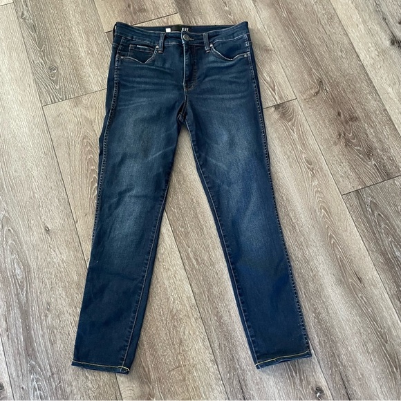 Kut From the Kloth High Rise Relaxed Fit Skinny Size 8 - Picture 3 of 12
